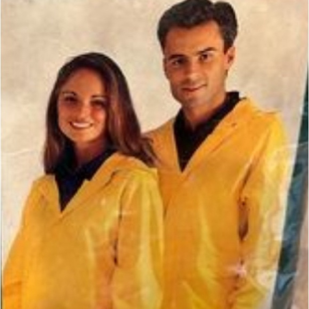 Coleman 2-Piece Rain suit Safety-Yellow Sz Med *NEW* In Package